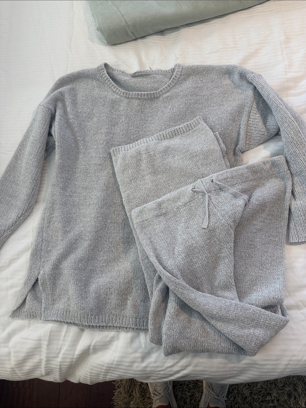 Natori Light Gray Knit Crewneck Top and pants